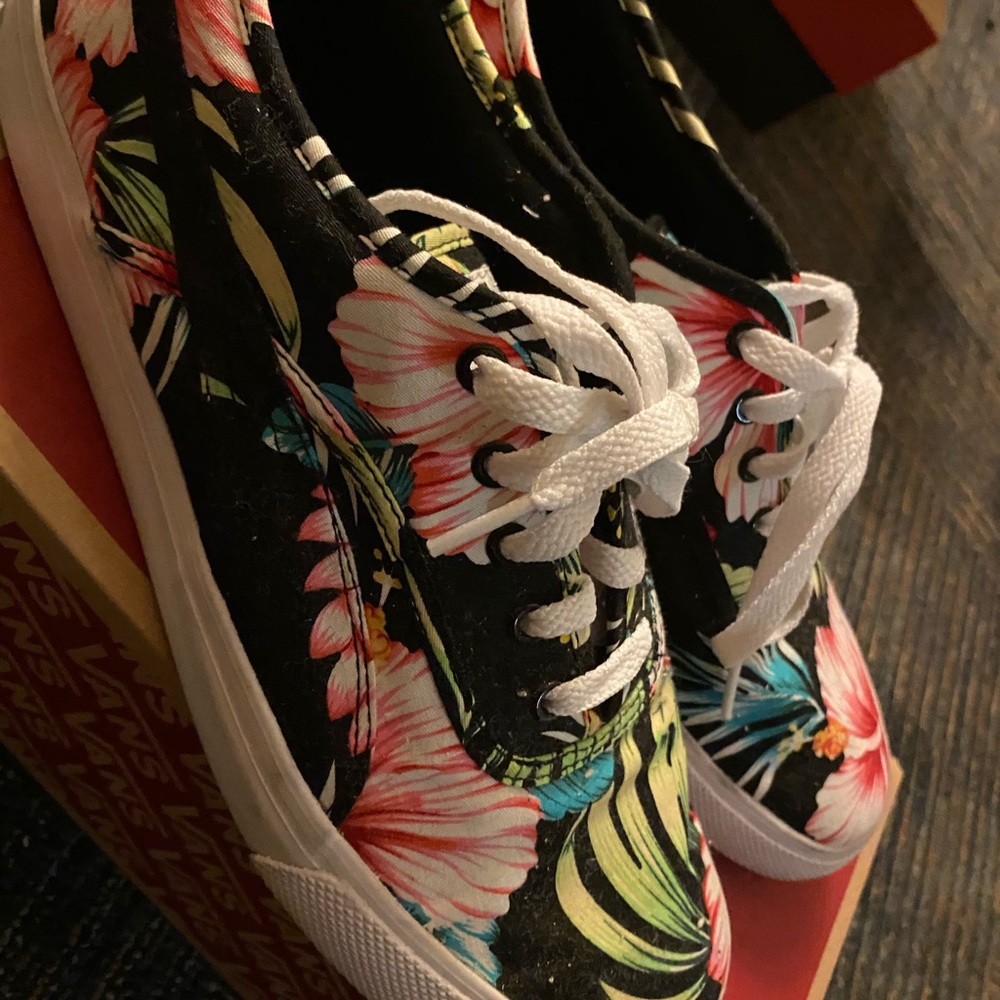 Puma El Locha Floral